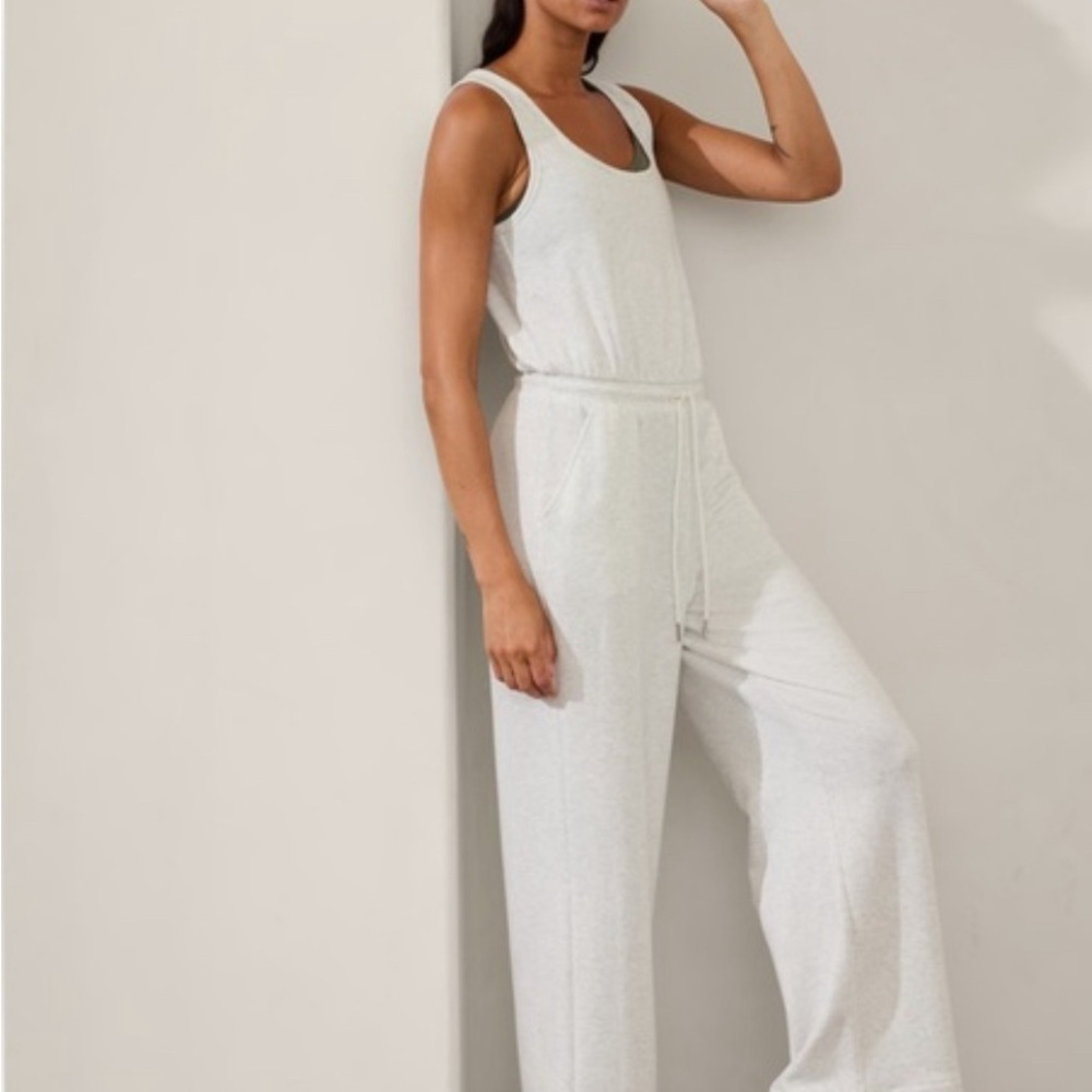 Athleta Coaster Luxe Jumpsuit
Color: Fog Gray Heather
